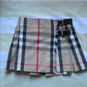 Burberry signature checker skirt 3Y